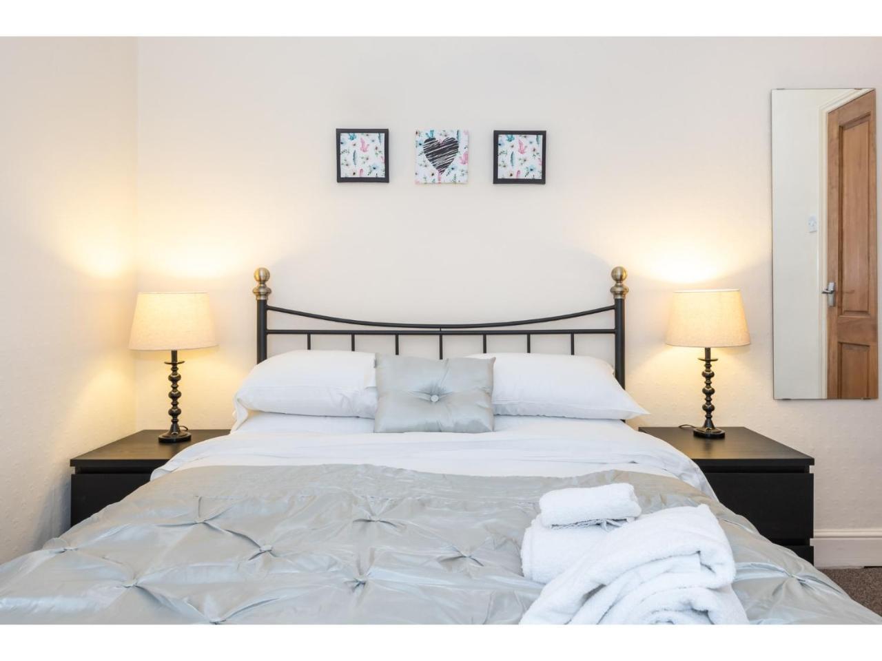 Beautiful 2 Bed With Free Parking - Pass The Keys Lejlighed York Eksteriør billede