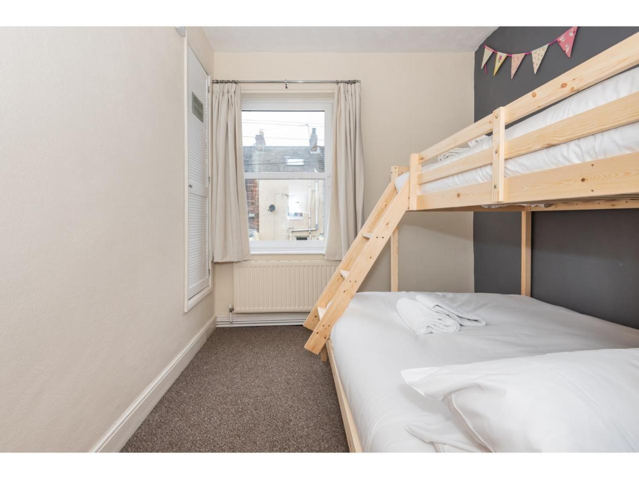 Beautiful 2 Bed With Free Parking - Pass The Keys Lejlighed York Eksteriør billede